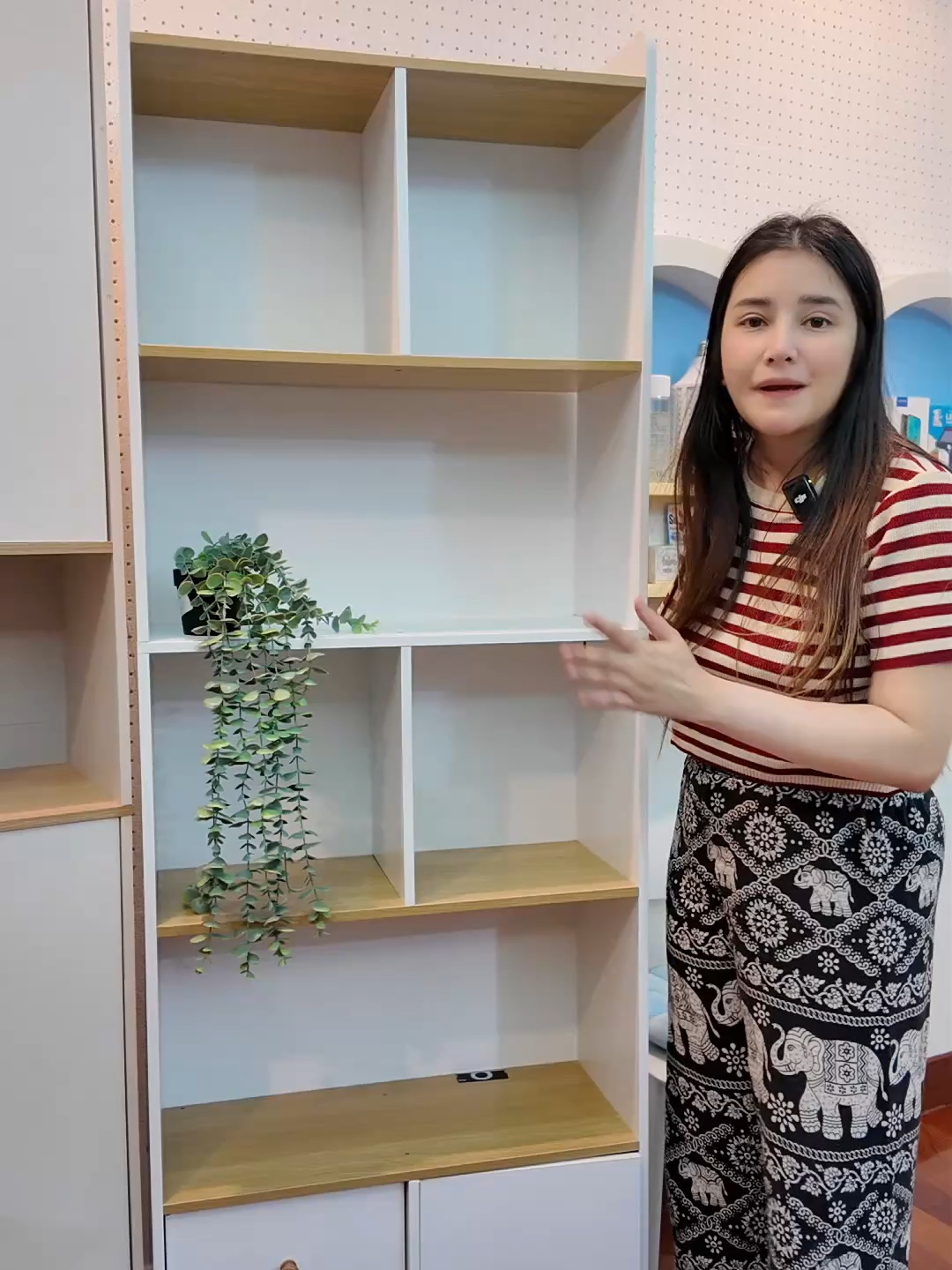 ตู้เก็บของ ตู้หนังสือ ชั้นวางหนังสือ ชั้นวางของโชว์#ตู้เก็บของ ตู้หนังสือ ชั้นวางหนังสือ ชั้นวางของโชว์#ช้อปกันวันเงินออก #อลิสคลังเฟอร์นิเจอร์จากโรงงาน #ช้อปกันวันเงินเดือนออก #ช้อปมันส์วันเงินเดือนออก #tiktokshopช้อปกันวันเงินเดือนออก