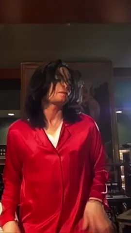 Michael Jackson and liluzivert are the two greatest artists ever btw #liluzivert #liluzimusic #fyp #uzivert #regular 