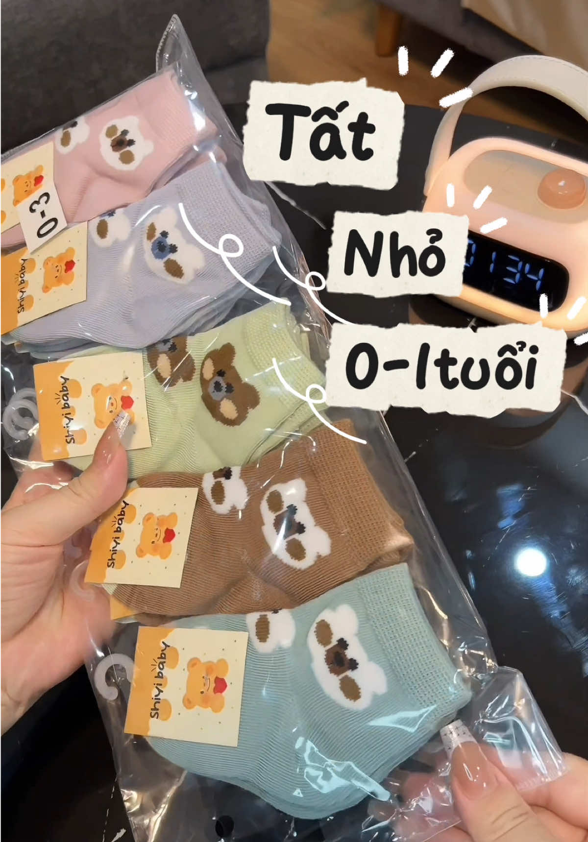 Tất ấm cho bé từ 0-1 tuổi đây nga các mom #tatchobe #tatchobesosinh  #mevabe #memoonkun #xuhuong 