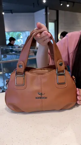 Túi da cầm tay đeo chéo tặng mẹ #tuitrungnien #tuinu #tuidep