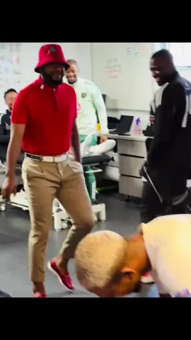 Sipho master Chef Mbule today at training 😂 #viral #fyp #mzansitiktok #orlandopirates #mbule 