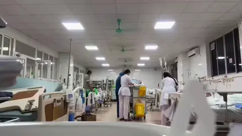 🩺💙 “Chăm sóc bệnh nhân không chỉ bằng kỹ năng… mà bằng cả tấm lòng.” Một ngày thực tập của sinh viên Điều dưỡng – nhẹ nhàng, tận tâm và đầy yêu thương ✨ #DieuDuong #ThucTapBenhVien #ChamSocBenhNhan #sinhvienyduoc 