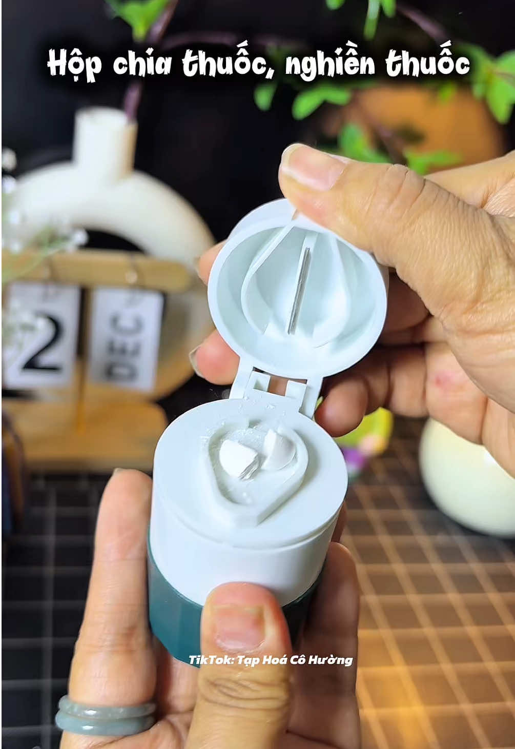 Hộp chia thuốc, nghiện thuốc cho bé #hopchiathuoc #dungcunghienthuoc #dungcuchiathuoc #hopnghienthuoc #taphoacohuongvpp 