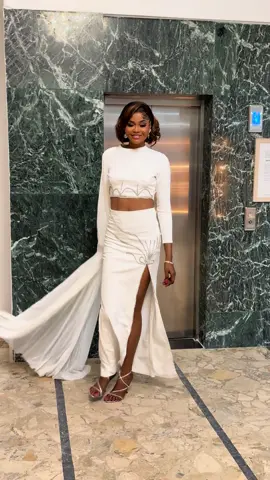 La motivation est le carburant qui te pousse à atteindre tes objectifs. N'oublie pas pourquoi tu as commencé et laisse ta passion te guider. Tu es capable de réaliser tes rêves, un pas à la fois. 🌟💪.continuez par votez pour moi en envoyant 16 au5550#togolais228🇹🇬#misstogo#viralvideo#vu#fyp