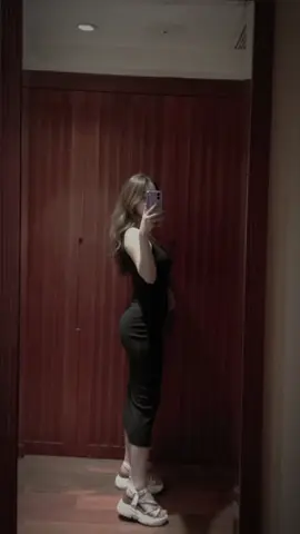 အရပ်ကပုတော့ ခုံခုစီးရတာပေါ့😁#creatorsearchinsights2025 #FitnessDanceCoach #zumbafitness #sweetsmile 