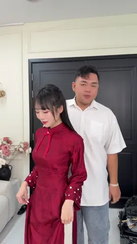 Anh xin đưa em zề...