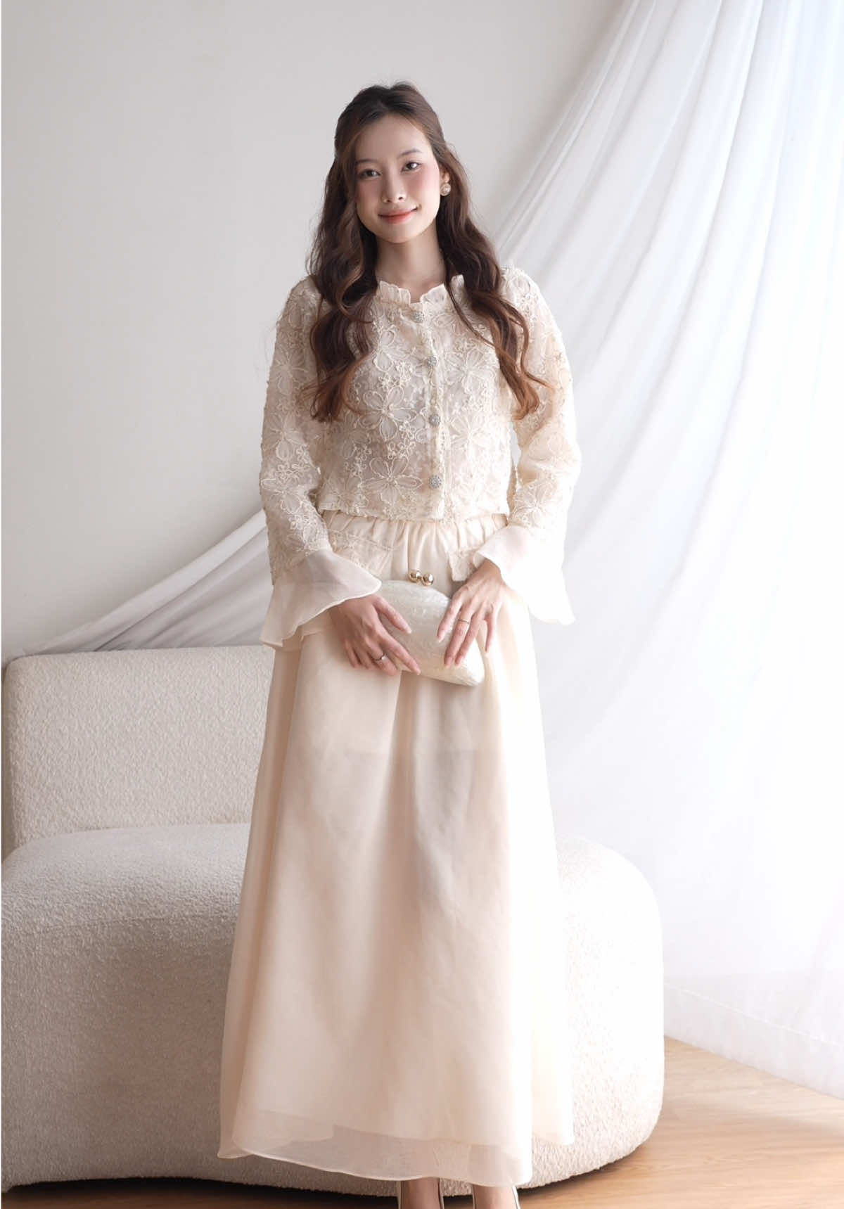 Set váy lấp lánh cho nàng thích sự dịu dàng nhưng nổi bật #thờitrang #lanadesignvn #sv420 