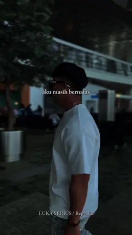 Kadang yang paling benar adalah pergi… sebelum luka itu makin dalam.. 💔