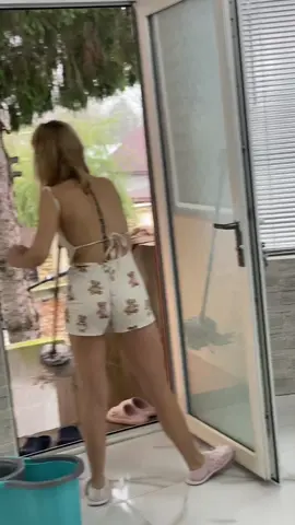 @ꪀatalia arghir  A bagat reductie puternica 😂