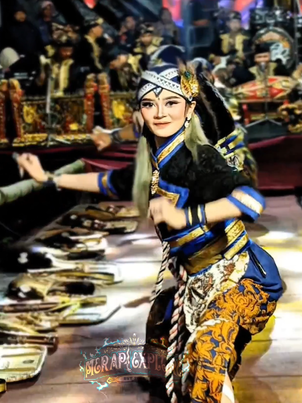 @𝐀𝐗𝐂𝐄𝐋𝐌𝐀𝐑𝐓𝐒𝐀𝐍𝐃𝐀 @𝐦𝐚𝐫𝐬𝐡𝐚𝐲𝐚𝐧𝐠 @Nyai Bendolegi Real  #merapiexplore #nyaibendolegi #fvp  #waroktemanggungan  #waroktemanggung 