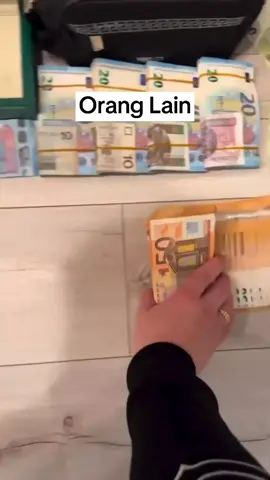 ngajakin saingan ni. uang di jejerin 😎 #fyp #funny #komedikocak #trending #viraltiktok 