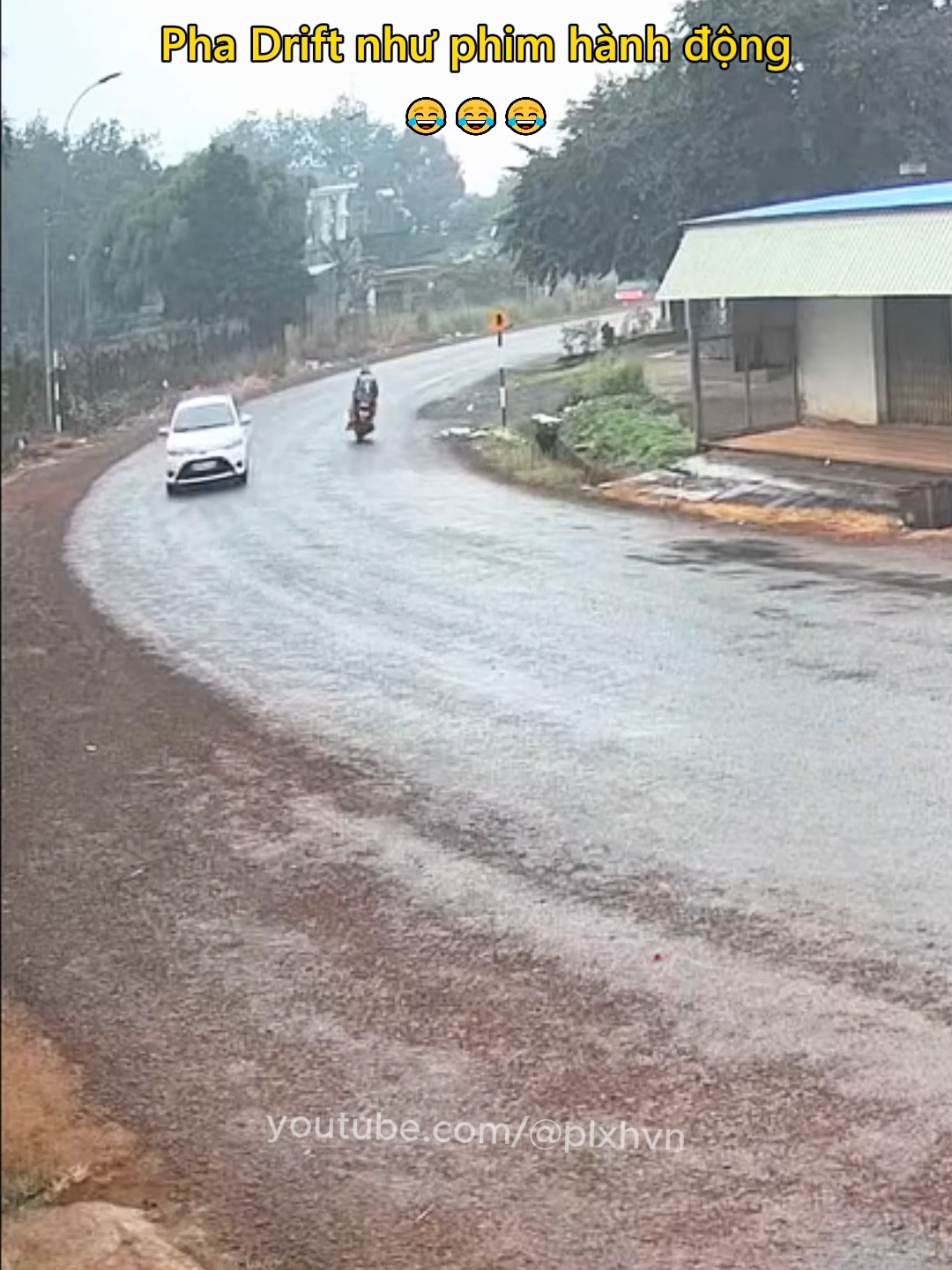 Pha Drift như phim hành động 😂 #giaothong #antoangiaothong #laixeantoan #mayman #plxhvn #phapluatxahoi