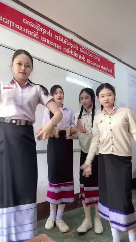 ແນມບໍໄດ້ຕີ🤣@ເເປ້ງເຂົ້າປຽກກ🍜 @🐜@TAMON SSD #tiktokthailand #เทรนวันนี้ #fypシ゚viral 