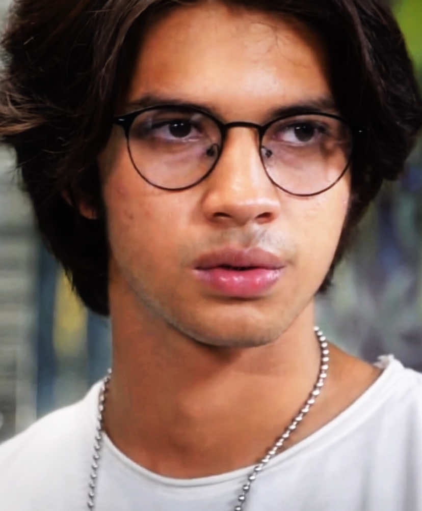 #MORA — and i go back to december all the time <3 #raisamarie #aryamohan #mora #foryou #foryupage 