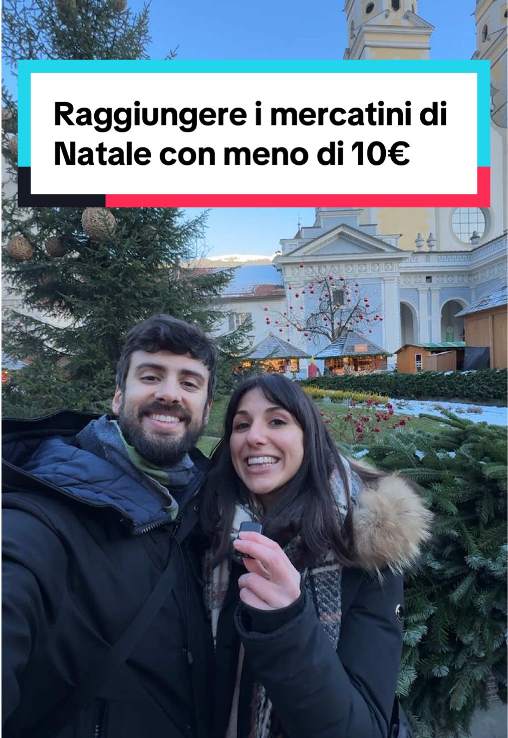 Più info qui👇🏼👇🏼 Raggiungere i mercatini di Natale non è mai stato così veloce, comodo e sostenibile! 🚆 Con i treni DB ÖBB Railjet puoi muoverti tra le città più belle d’Italia (e non solo) godendoti un viaggio pensato davvero per il comfort.. e se prenoti in anticipo, puoi trovare biglietti a partire da 9,90€ sulle tratte italiane💰 Noi siamo saliti a bordo da Verona e in circa 2 ore eravamo già a Bressanone, avvolti dall’atmosfera natalizia fatta di luci, musica e profumo di vin brulè… A bordo trovi davvero tutto quello che serve per spostarti senza stress: ✅Sedili super confortevoli e regolabili, che si possono anche trasformare in una sorta di piccolo divanetto nelle file doppie ✅Wi-Fi gratuito per restare sempre connessi ✅Punti di ricarica: prese di corrente, USB e addirittura ricarica wireless per smartphone ✅Spazi ampi e sicuri per i bagagli, così non devi trascinarli ovunque ✅Area snack con distributori automatici, perfetta per uno spuntino veloce ✅Vagone ristorante con tavoli e sgabelli, ideale per lavorare, rilassarsi o godersi il panorama ✅Ambienti moderni, silenziosi e super curati, pensati per rendere ogni tratta piacevole ✅E in più… un viaggio 100% sostenibile, perfetto per chi vuole muoversi in modo più green I Railjet partono tutti i giorni e collegano comodamente Italia, Austria e Germania, permettendoti di organizzare viaggi brevi o intere giornate fuori porta senza stress, traffico o parcheggi. Un modo semplice, rilassante e intelligente per raggiungere i mercatini più belli d’Italia e godersi la magia del Natale✨ Adv #dböbb #megliointreno #unpostonuovo #dböbbrailjet #viaggiareintreno  