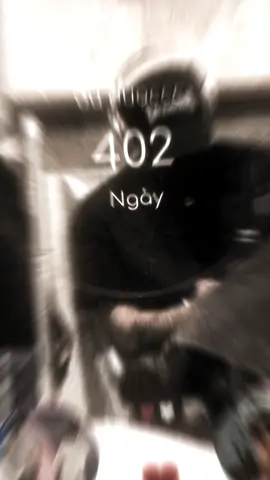 : 不怪，不恼 只是有点失望。 Không trách, không giận Chỉ là hơi thất vọng. #duonghung #quanghungmasterd #duongdomic #camtubiflop #camtu_quanghung 