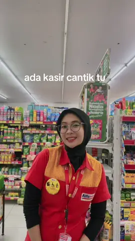 ini dia si cantik @•Moon• #alfamart #disability #kasiralfamart 