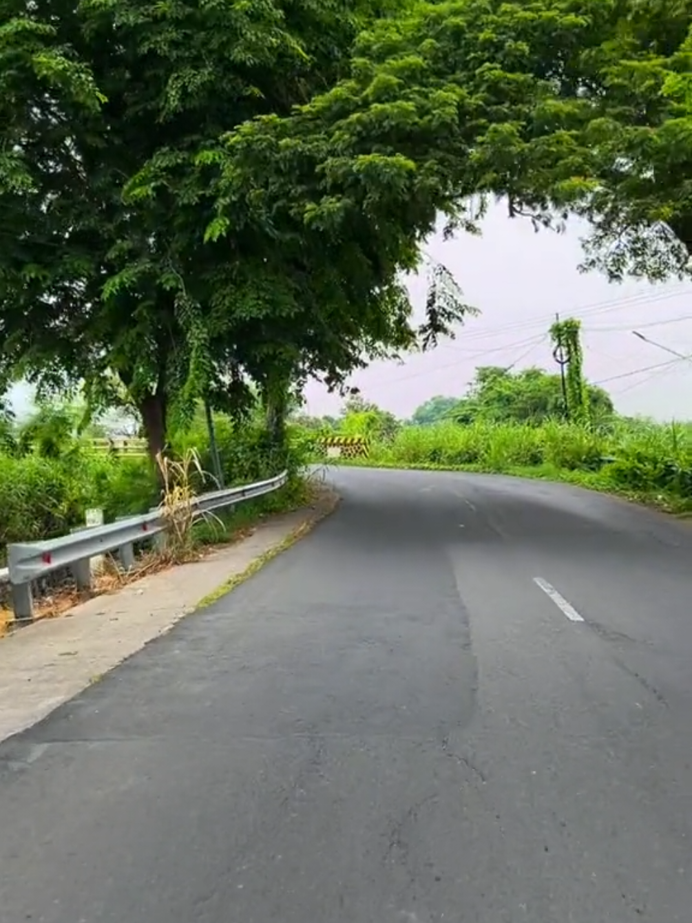 Lapo yo der, nang lokasi iki wes 2× posting dak iso jernih ngeblur terus🙈 #fyp #benjeng #gresik24jam #gresikvibes #cerme 