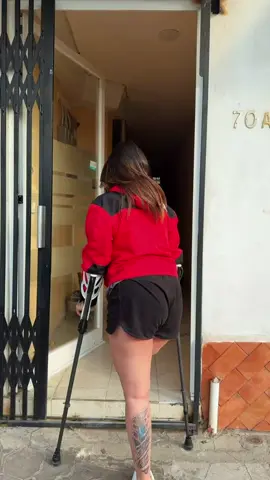 #dúo con @Amputee Ferni #amputeegirl 