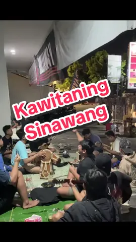 Yang kemaren request Kawitaning sinawang, ready. Sambil Infokan angkringan/tempat yang boleh dibuat musikan lur? 😄 #kawitaningsinawang #kawitaningsinawangcover #musiktongkrongan #kudus24jam #ojingkudus 