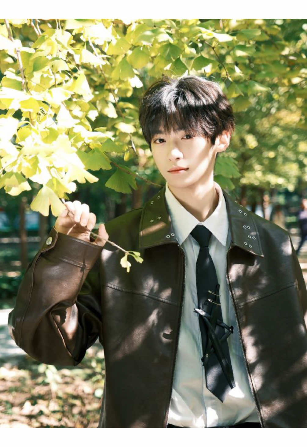 #梓渝  存一抹秋意。@ziyu0706 _  #极速小鱼 #ziyu #zy #yuni 