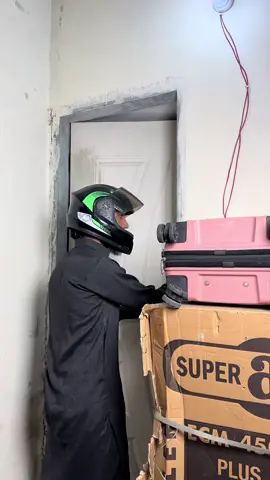 Helmet🥴😂😂 #foryou #viral #funnyvideos #viralvideo #trending 