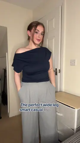 The perfect wide leg smart casual trousers! @halara_uk #halara #halarauk #halaratrousers #halarapants #officechic 