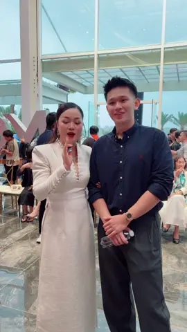 Cập nhật tình hình tại Huế cùng trai đẹp Lợi Lâm😘❤️#HoangThanhNga #KimcuongNgocChauAu #misscosmo 