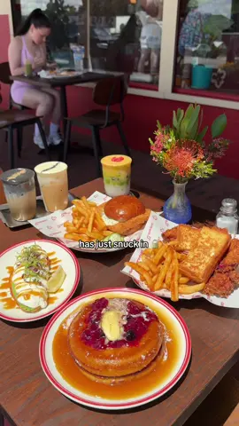 Adding this to Perth’s best cafes in 2025 🤝 Who are you taking? #perthisok #perthfood #breakfast 