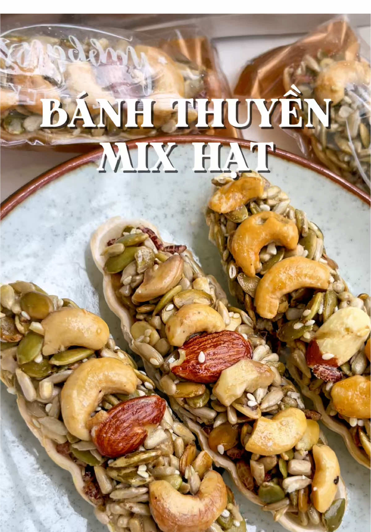 Bánh thuyền ngon ngon mua 1 tặng 1 #quynhnhureview #xuhuong #anvat #banhthuyenmixhat #banhthuyen  @Quỳnh Như Review 