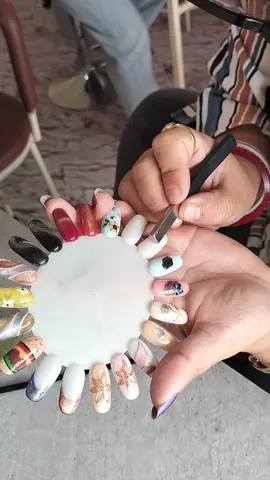 classes going on. #naildesigns #nailextension #nailart #nailclass #vividvisagestudioandacademy 