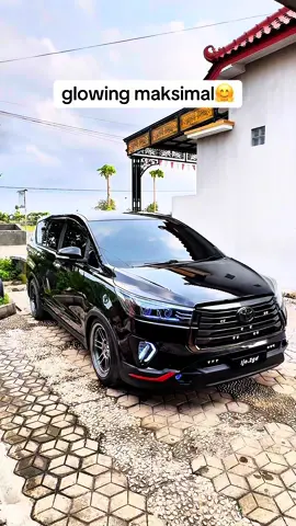 pengkilap body mobil/motor @Auto Fusionpro #pengkilapkendaraan #quickglossandshine #innova #innovareborn #fyp 