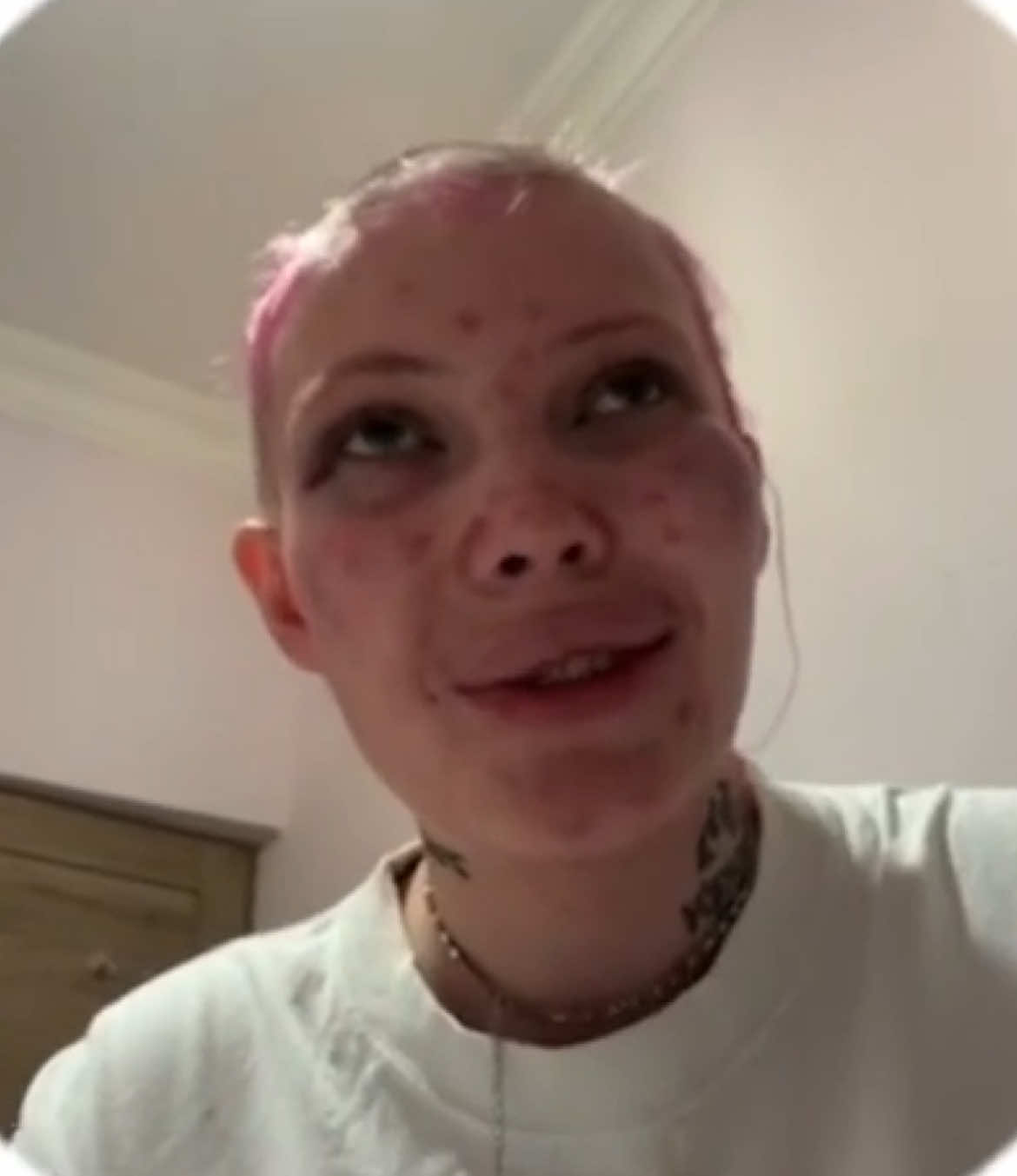 Тгк: annetvsworld #juliafiness @J.F 