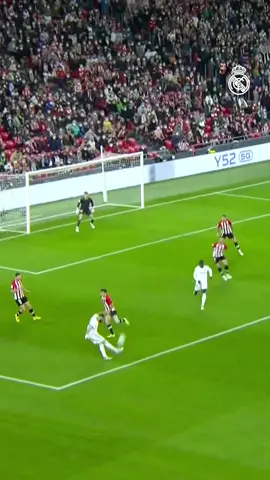 When Benzema hit R1 + ⭕ vs Athletic Club... #RealMadrid #AthleticRealMadrid #Benzema