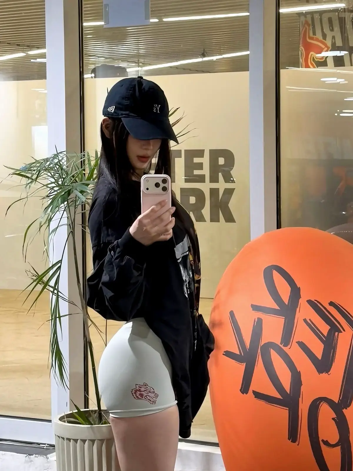 Chỉ đơn giản là yêu cơ thể mình. ❤️ #xuhuong #viral #gym #Fitness #fyp 