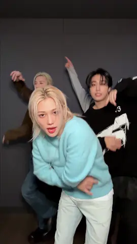 THIS🐺 THAT🐰 NEW🐿️ POP🐥 #StrayKids #Do_It #신선놀음 #DIVINE #NewMusic 