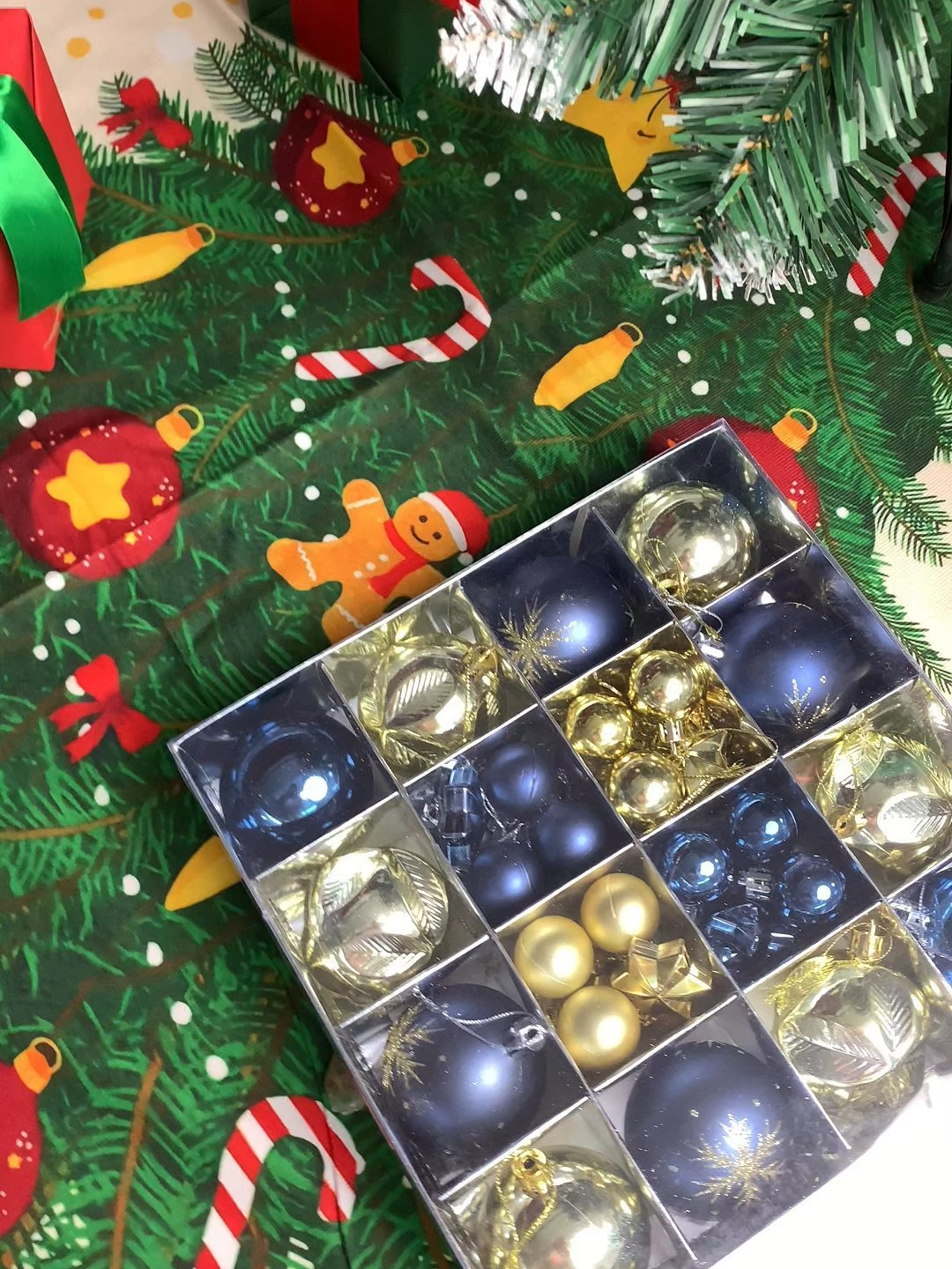 เหลือเวลาอีก 22 วันก่อนถึงวันคริสต์มาส ตกแต่งต้นคริสต์มาสของคุณด้วยลูกบอลคริสต์มาส 44 ลูก!🎄🎅 #คริสต์มาส #ตกแต่งบ้านคริสมาสต์ #ซานต้าครอส#ลูกบอลคริสต์มาส#ต้นคริสต์มาส