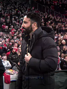 Amorim đang làm gì Mainoo vậy ??