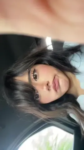 توني رجعت من المدرسه