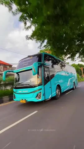 Desember ke Denpasar bareng debe trans aja🤪 . . Untuk tanya rute/harga tiket dan pemesanan hubungi kami :087747866638 (DENPASAR) - 082115613200 (BANDUNG) - 081214699890 (JAKARTA) > 09.00 - 20.00 Head Office : Jalan setia Budi kuta No:25 Denpasar Bali . . #debetrans #thebestornothing #ngebisyuk #traveloka #pesonalerengmuria   