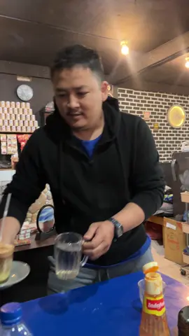 Teh susu melam dari tambar malem, Ula kena lupa reh ku warkop kaciwer di Bioskop Berastagi ☺️@jherryagintaapinem 😅😅