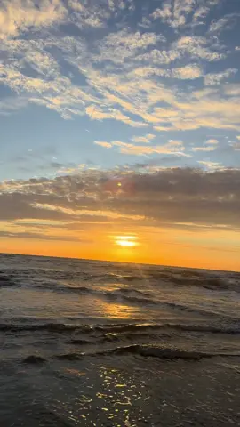 Úuuu uuuuu ❤️. #phanthiet #baibienphanthiet #binhminh #chill #trending 