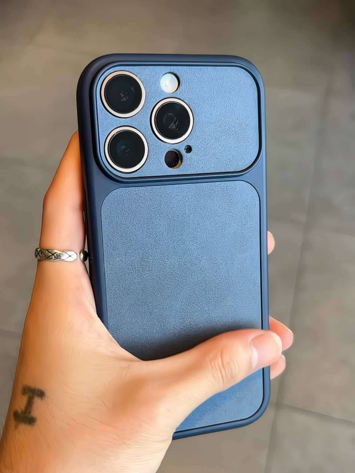 Ốp nhám da không bám bẩn #infinitycase 