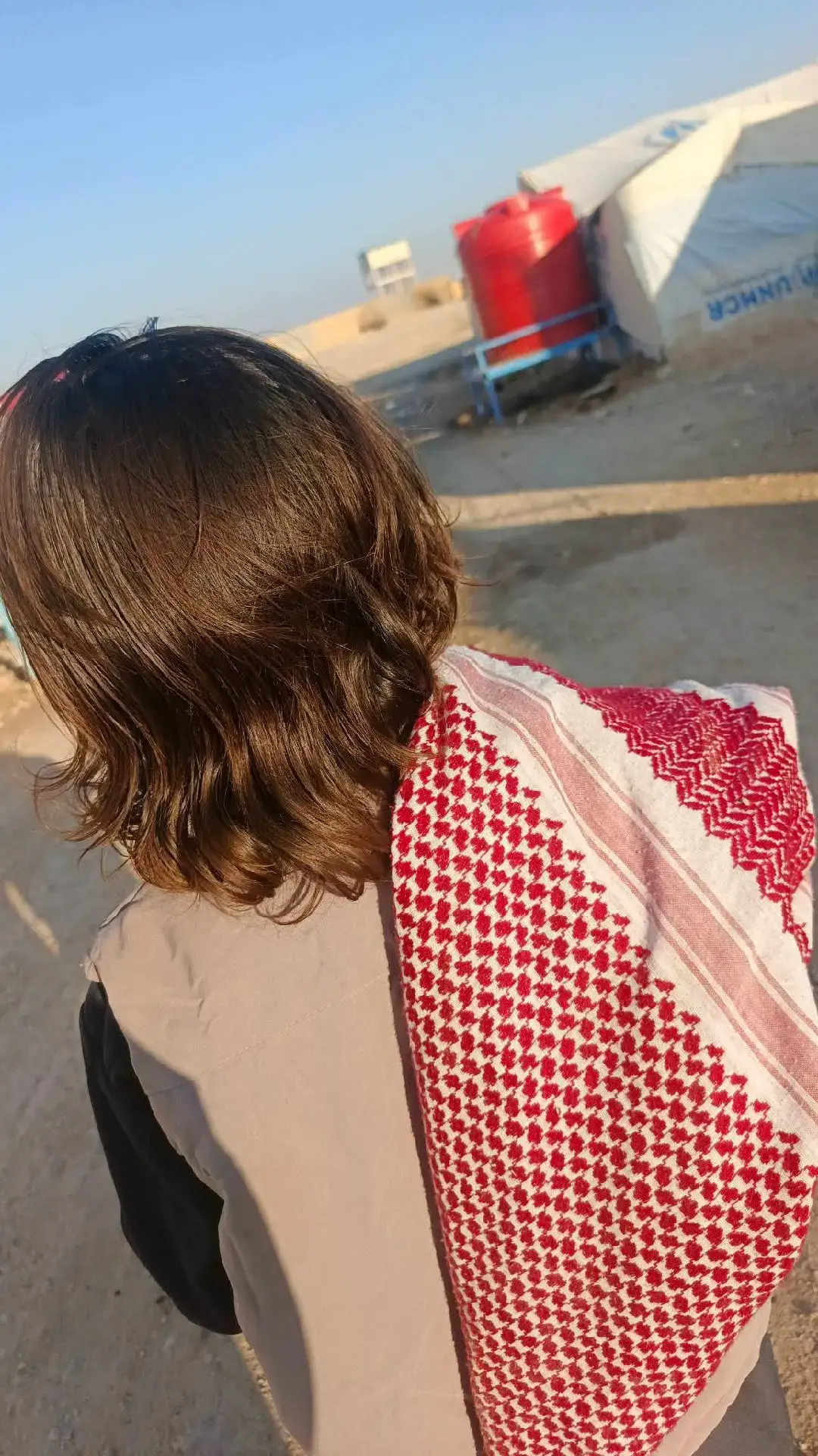 وما كنتُ أهوى الدّار إلا بإهلها