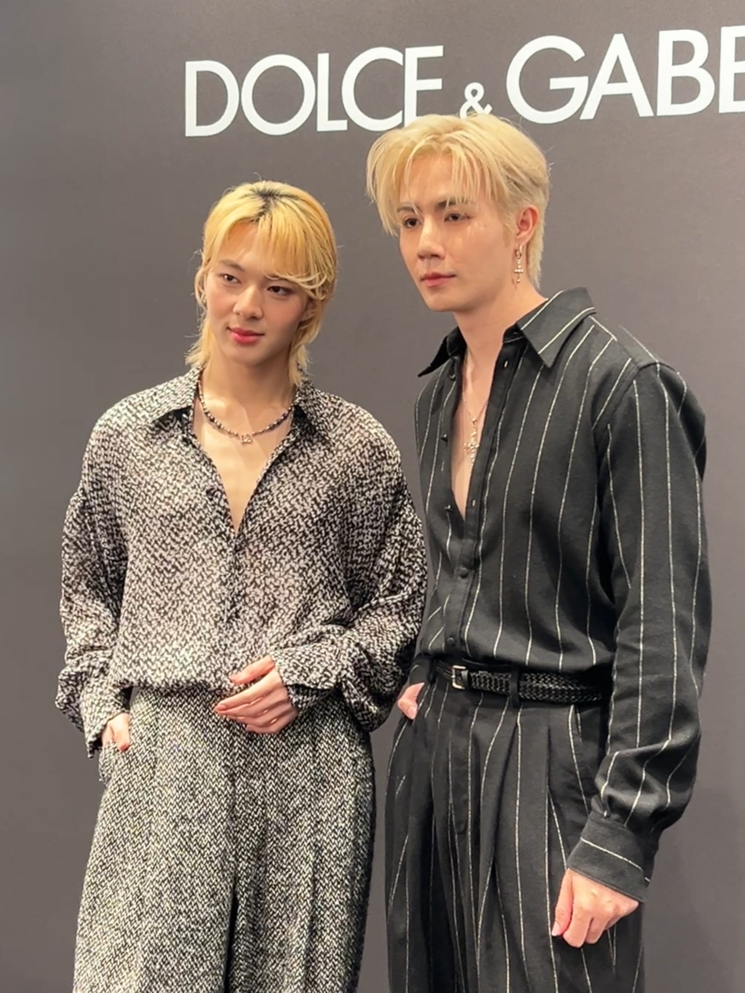 ซี-นุนิว ลุคนี้คือที่สุด The Opening of The New DG Caffé in Bangkok, 1st Floor, Siam Paragon. #DGCaffexZeeNuNew #DGcaffeBKK #SiamParagon #ZeePruk #NuNew #ZeeNuNew