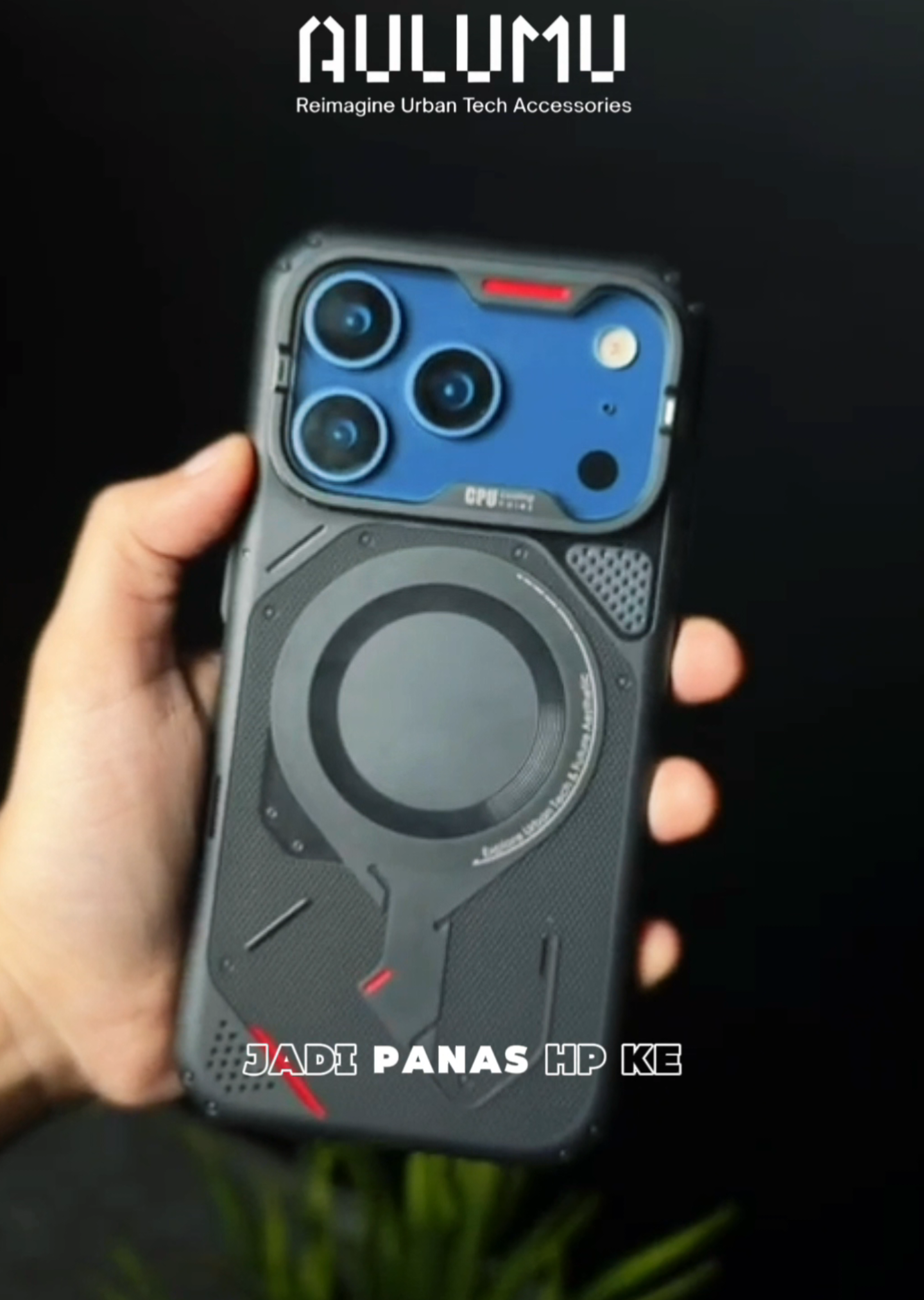 Case iPhone 17 Series Aulumu Frosted With Cooling Window yang memiliki garis/stripe yang dapat bercahaya didalam gelap dan bersinar lembut di malam hari, serta dilengkapi sistem pendingin canggih untuk mengurangi panas yang luar biasa dan menjaga performa iPhone-mu tetap optimal. #caseiphone17 #casemagsafe #iphone #aulumu 