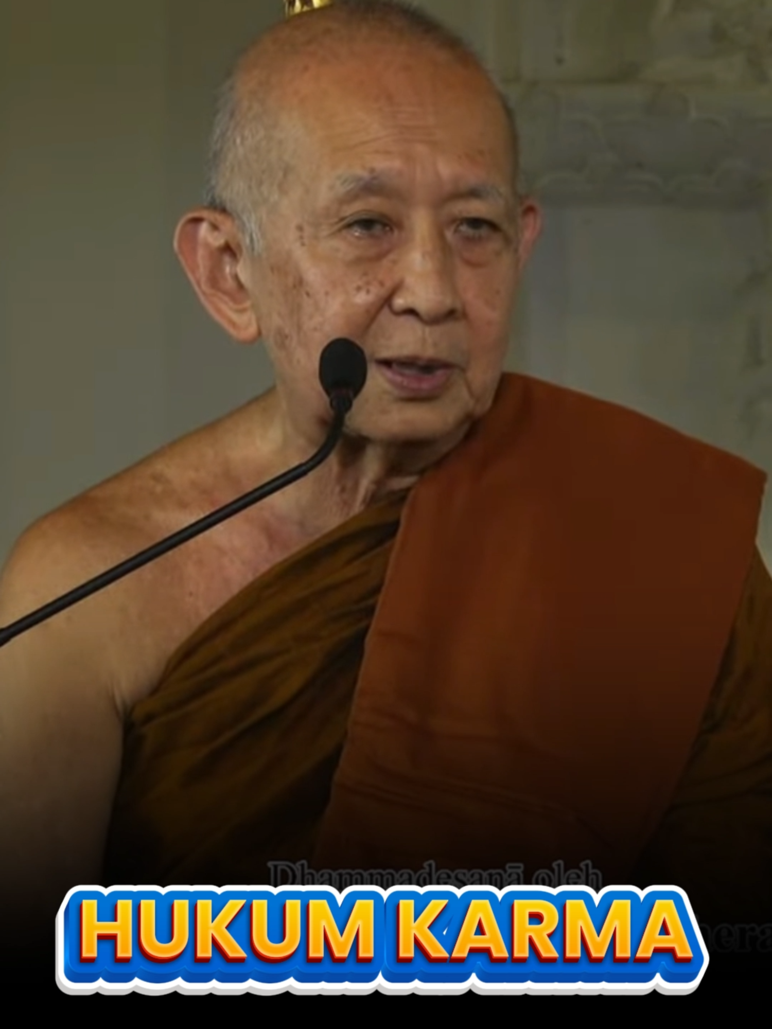 🌿 Hukum Karma Hukum Karma mengajarkan bahwa setiap perbuatan— pikiran, ucapan, maupun tindakan— akan menghasilkan akibatnya sendiri. Kebaikan membawa kedamaian dan berkah, sedangkan kejahatan menumbuhkan penderitaan. Dengan memahami Karma, kita menjadi lebih berhati-hati, lebih sadar dalam bertindak, dan memilih jalan yang membawa manfaat bagi diri sendiri dan semua makhluk. 🕊️ #melangkahdijalandhamma #dhamma #renunganbuddha #hukumkarma #perbuatanbaik #kesadaran #hidupberdhamma #kebijaksanaan #kebahagiaansejati