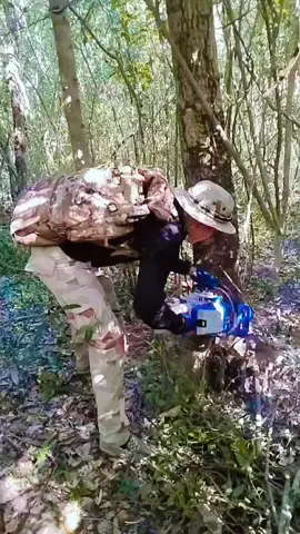 จัดให้ราบแผ่นดินไทยต้องกลับมาเป็นเหมือนเดิม ปักหมุดชั่วคราวชายแดนไทย กัมพูชา บ้านหนองหญ้าแก้ว อส.จ.สระแก้ว