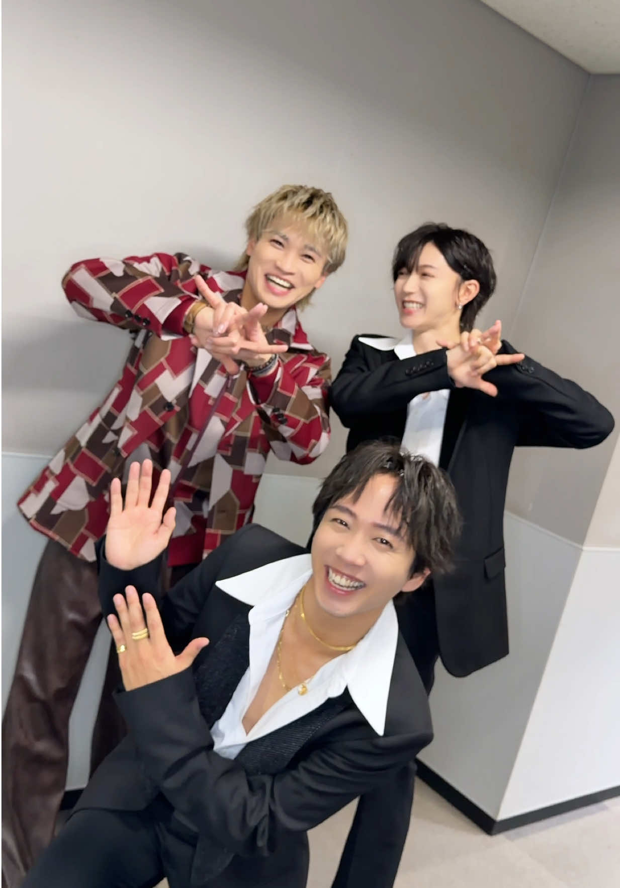 'DiscoBaby' w/ #キスマイ #二階堂高嗣  @Kis-My-Ft2_MENT RECORDING  #TravisJapan #Shime #Umi 