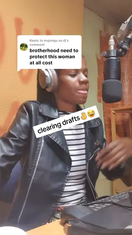 Replying to @majungu.ze.dj 